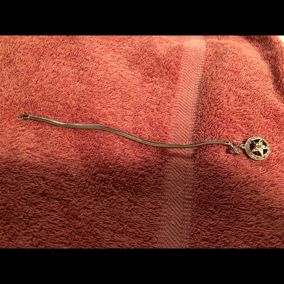 💙💛🤍💚❤️OES Serpentine Bracelet With Emblem 👑 LAST ONE ⭐️⭐️⭐️ - Picture 5 of 5